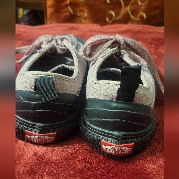 Woman's UltraCush Vans Off The Wall Pink Sneakers, Size 6.5 - Picture 5 of 7